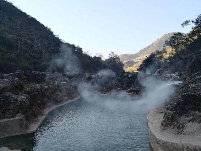 曼晚:曼联让英乙对手疲于招架,但连续丢球后缺乏领导力